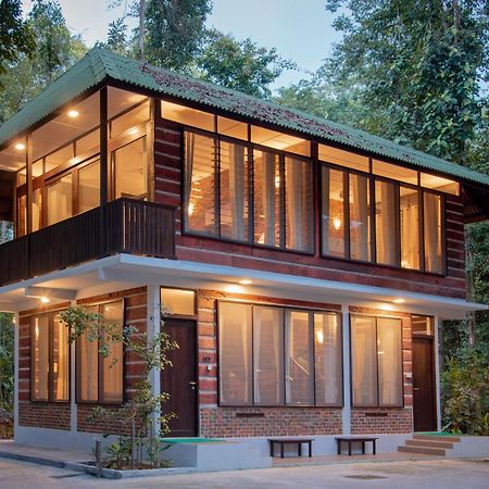 Rompin Rainforest Lodge Kuala Rompin Exterior foto